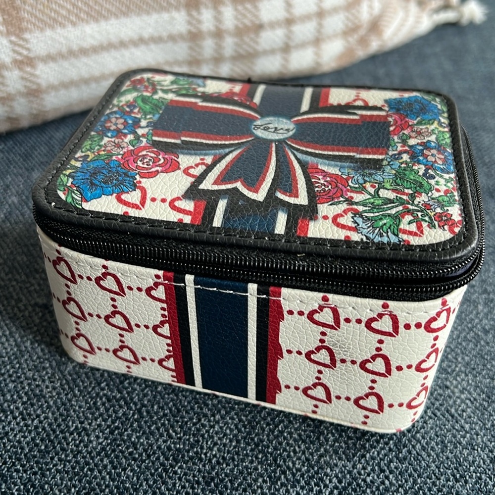 Floral Bow-Patterned Jewelry Box